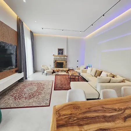 Elite Mansion Tirana - Heated Pool & - 9br * Pezë e Vogël
