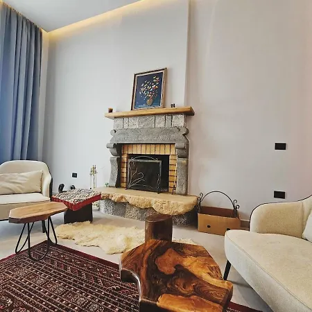 Elite Mansion Tirana - Heated Pool & - 9br Pezë e Vogël