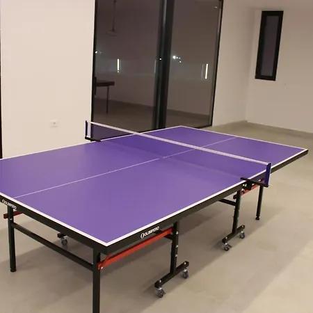 بيت للعطل Elite Mansion Tirana - Heated Pool & - 9br Pezë e Vogël