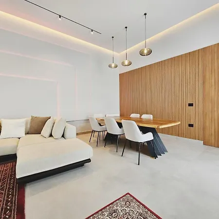 Elite Mansion Tirana - Heated Pool & - 9br Pezë e Vogël