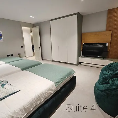 Elite Mansion Tirana - Heated Pool & - 9br بيت للعطل