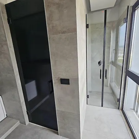 Elite Mansion Tirana - Heated Pool & - 9br * Pezë e Vogël